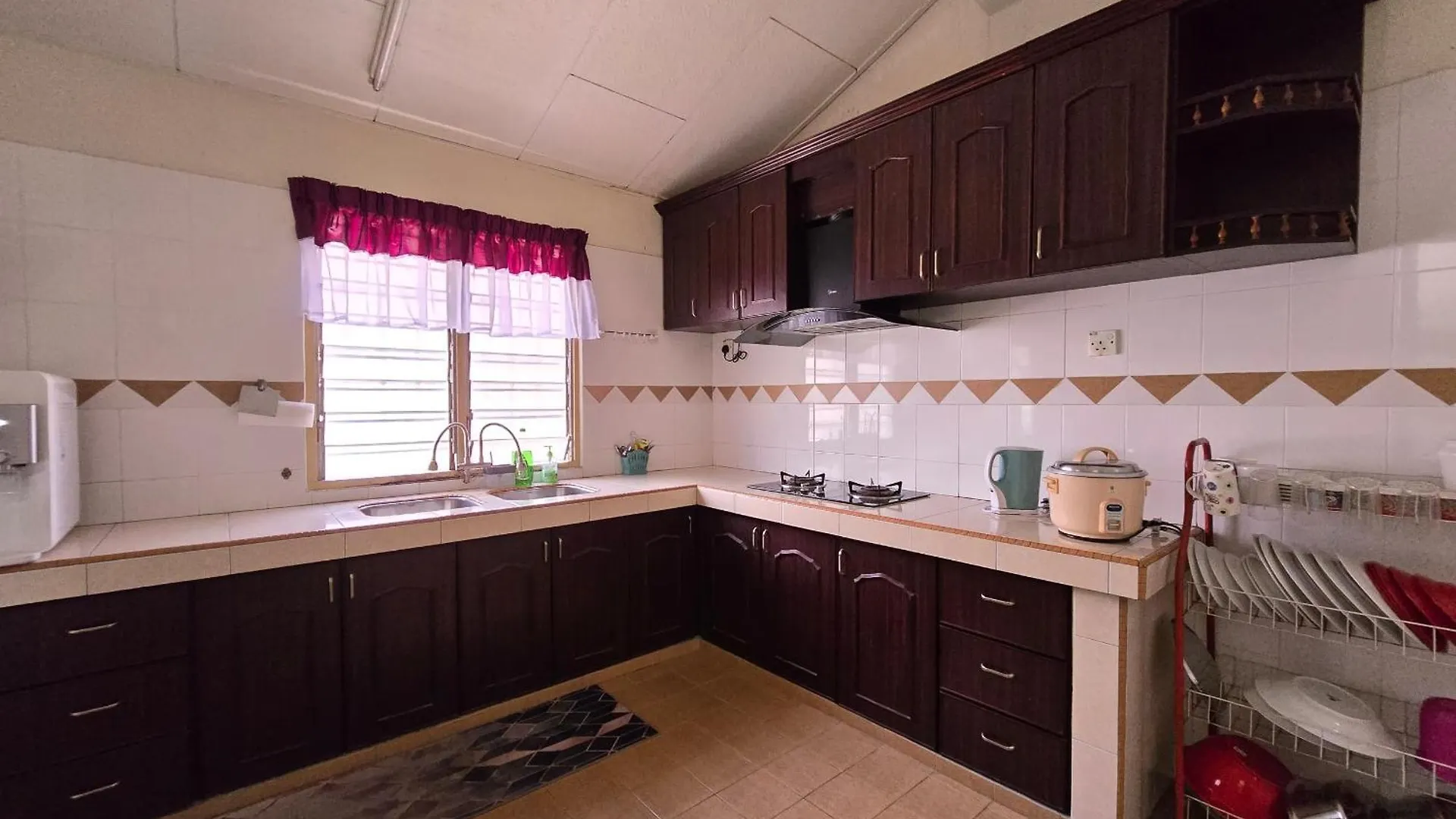 Homestay Epoh Bandar Meru Impian Ipoh 0*,